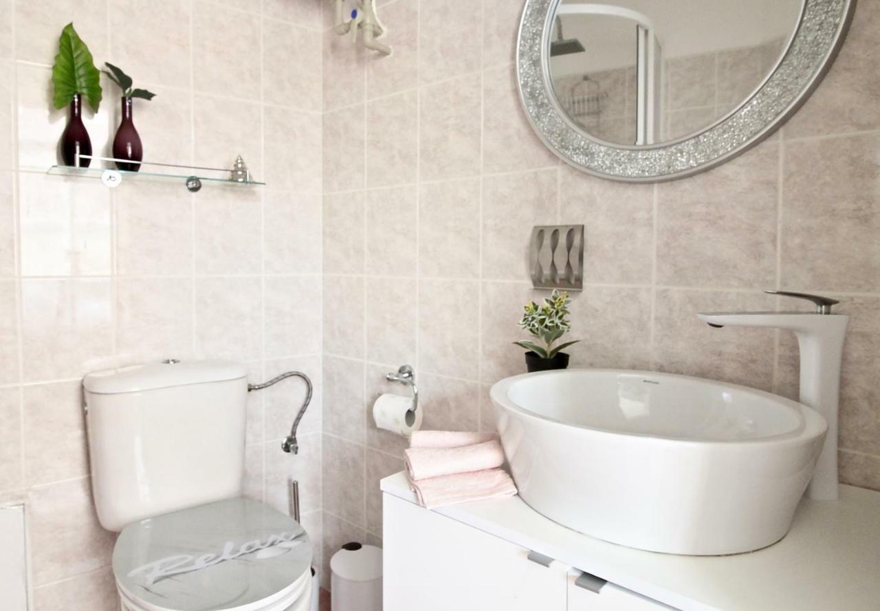 New Design & Style Apartment Old Town Xxl Praga Zewnętrze zdjęcie