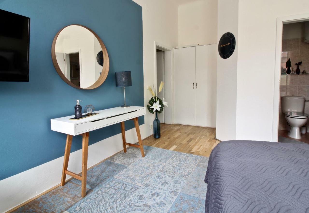 New Design & Style Apartment Old Town Xxl Praga Zewnętrze zdjęcie