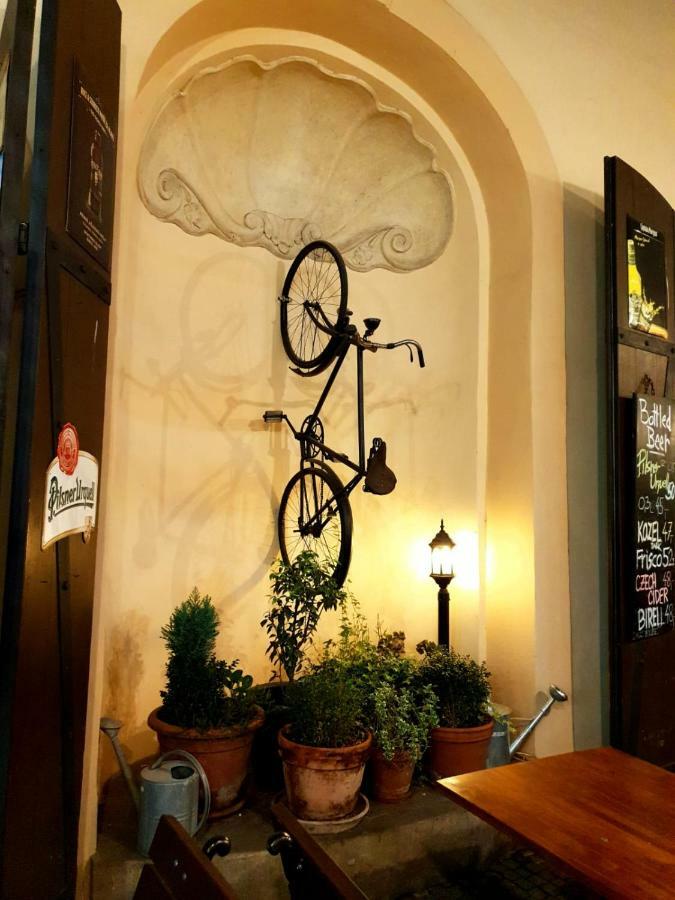 New Design & Style Apartment Old Town Xxl Praga Zewnętrze zdjęcie